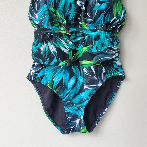 Aqua Green Swim Nwt Aqua Green One Piece Swimsuit Poshmark